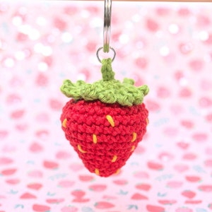 Handmade crochet strawberry key ring, cute Amigurumi red green and yellow fruit for decoration