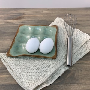 Fresh Egg Holder | Ceramic Egg Tray for 9 Eggs | Modern Handmade Pottery | Egg Person Gift | Cooking Mom Gift | Minimalist Countertop Decor