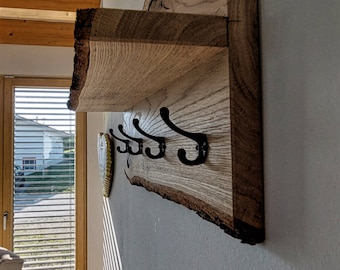 Garderobe mit Ablage aus Eiche in verschiedenen Längen