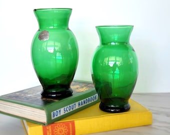 Vintage 60s Anchor Hocking Forest Green 6" Flared Vase Pair, Emerald Green Glass