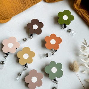 Flower Badge Reel Retractable ID holder, gift for nurse RN xray MD cna ot lab radiology ultrasound nicu l&d medtech icu rn sonographer lpn