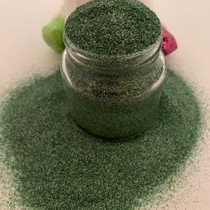 Pickle Juice&gt;&gt;DISCONTINUED Polyester Glitter Mix/Green and Silver Mix Glitter/Ultra Fine Glitter/Glitter for Tumblers/Resin/Loose Glitter