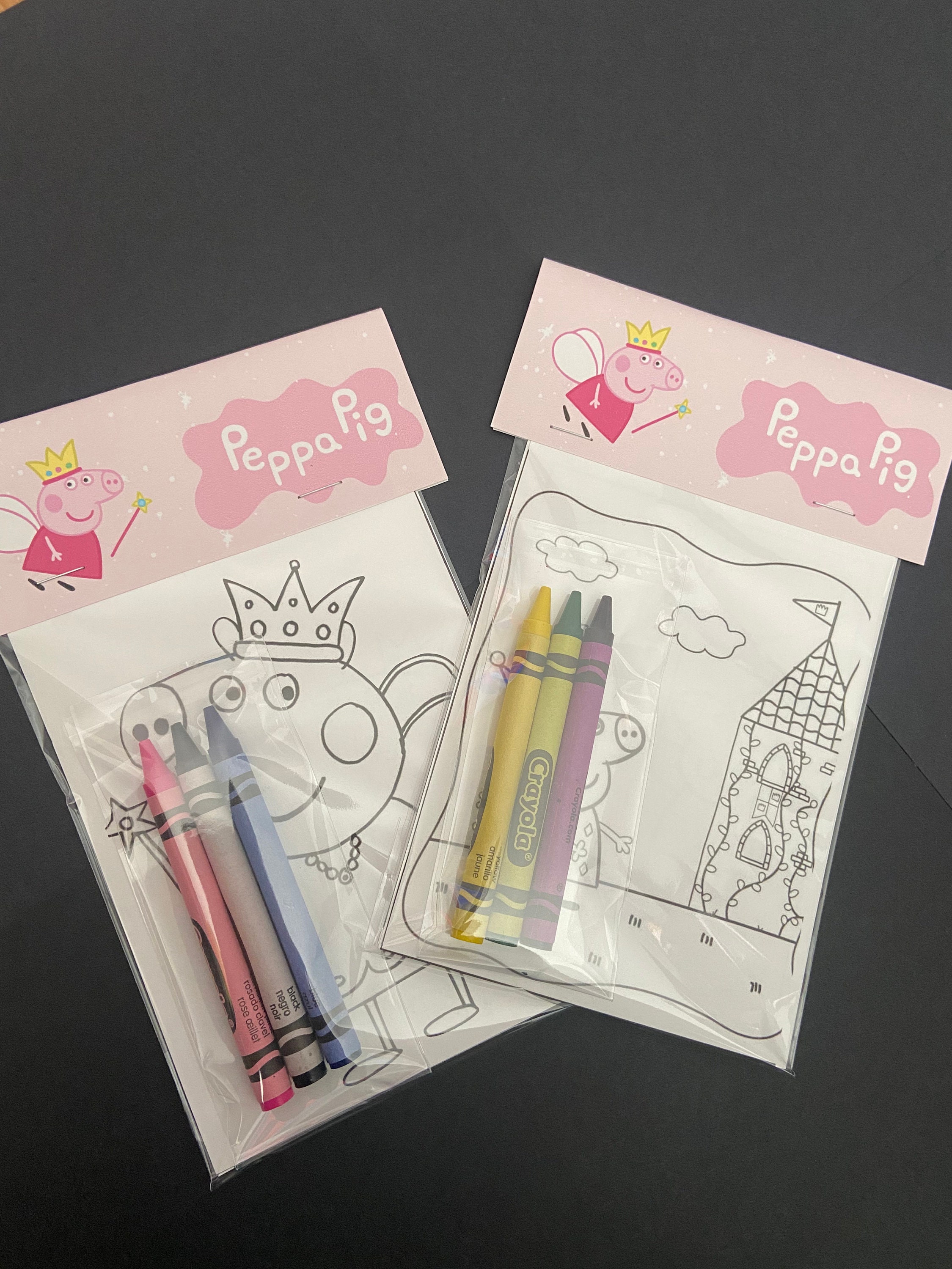 Fairy Peppa Pig Coloring Book with Crayons: Party Favor Set