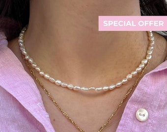Natural Pearl Halskette, Royal Pearl Halskette, Small Pearl Elegante Halskette, Klassische Perlenkette, Goldverschluss