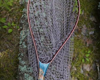 Handgemaakt houten schepnet, vliegvisnet, forelnet.