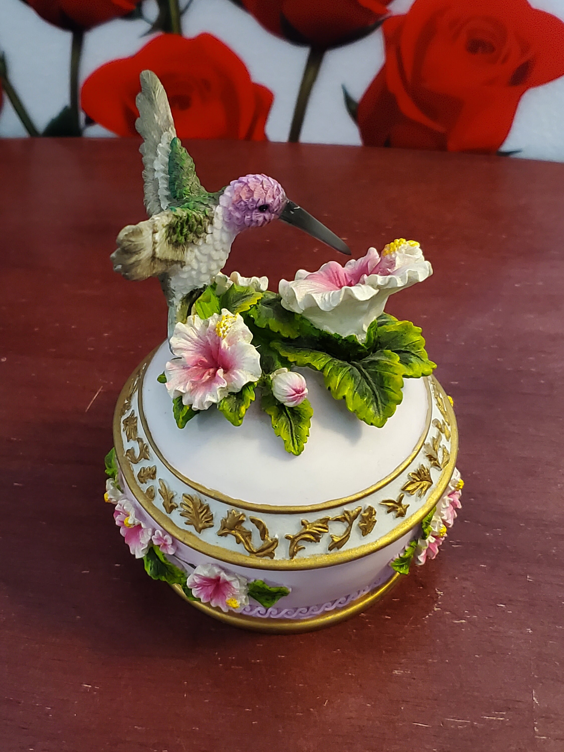 Hummingbird Music Box for sale Only 2 left at 65