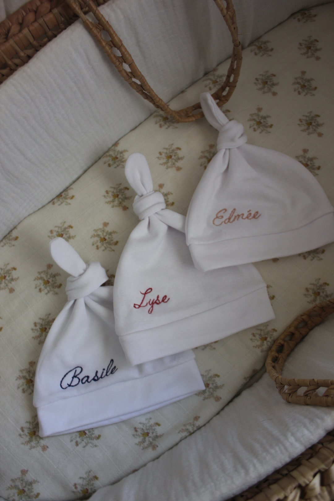 Personalized Embroidered Baby Birth Hat & Mittens - Etsy