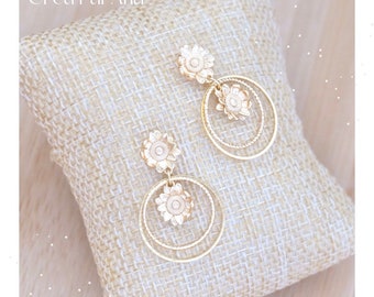 Boucles d’oreilles handmade - Puce petite fleur et cercles