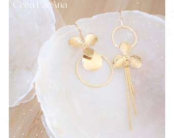 Boucles d’oreilles handmade - breloques fleurs, cercles et pendants