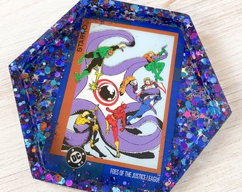 Starro Coaster - DC Villain - DC Comics - Kitchen - Work Desk Accessories - Nerdy Gifts - Vintage Trading Card - resin coaster - gaming desk