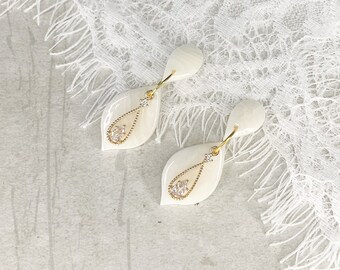 Large Bridal Earrings, Large White Earrings, Ivory Bridal Earrings, Bridal Earrings Clay, Wedding Earrings, Long Earrings White