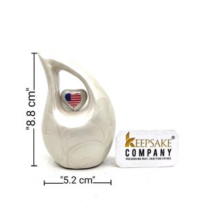 White teardrop mini Cremation Urn, Small Urns for Human Ashes, Mini Urns for Human Ashes, Keepsake Urns for Human Ashes, Keepsake Urn