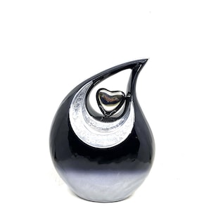 Black Pearl Teardrop Cremation Urn for Adult Ashes with Silver Heart - Elegant Urn for Human Ashes - Keepsake Co.