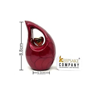 Keepsake Company&#39;s Pearl Red teardrop mini Cremation Urn with Gold Plated Heart for Human Ashes - Perfect for Adult and Infants