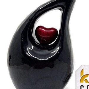 Black Teardrop Cremation Urn with Red Heart – Mini Keepsake Urn