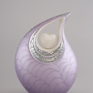 Urna cineraria: a forma di lacrima viola - Alluminio con incisione personalizzata