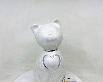 White Cat Cremation Urn – Engravable Pet Memorial