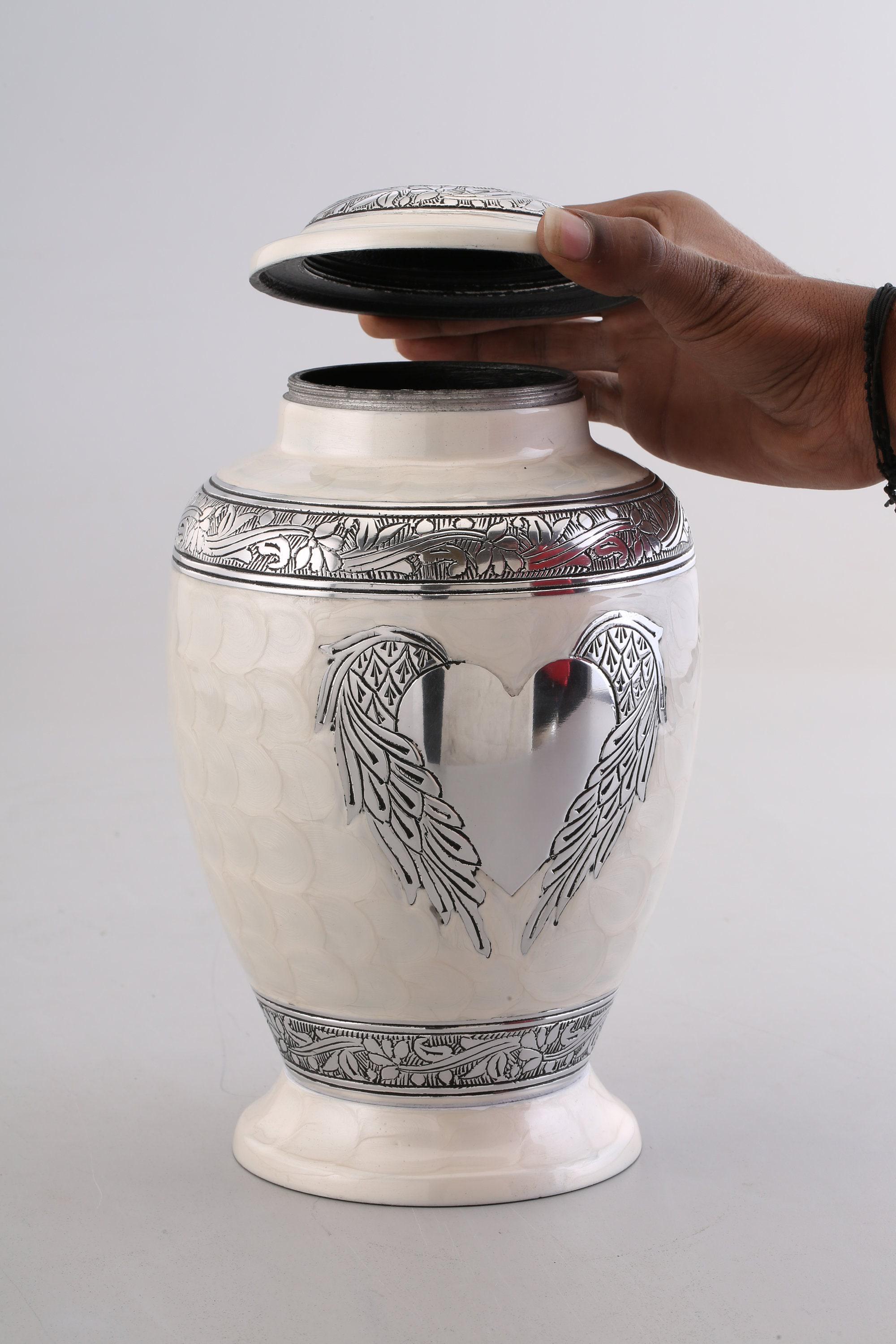 Urna cineraria bianca per ceneri di adulti – Urna funeraria in alluminio realizzata a mano - Italia