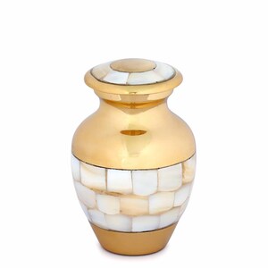 Mother of Pearl Keepsake Urn – Small Handcrafted Memorial Urn