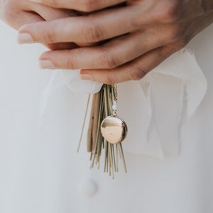 HUGO Médaillon photos bouquet Mariage image 1