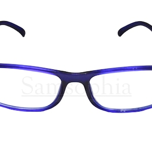 Pode incluir: Óculos de plástico azul com lentes transparentes.
