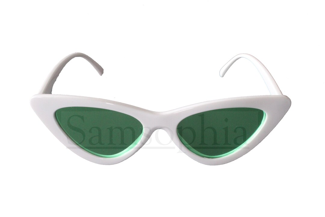 Off-White Glossy Green Cat-Eye Sunglasses with Black Lenses Off-White™ Sunglasses for Men and Women main image 3