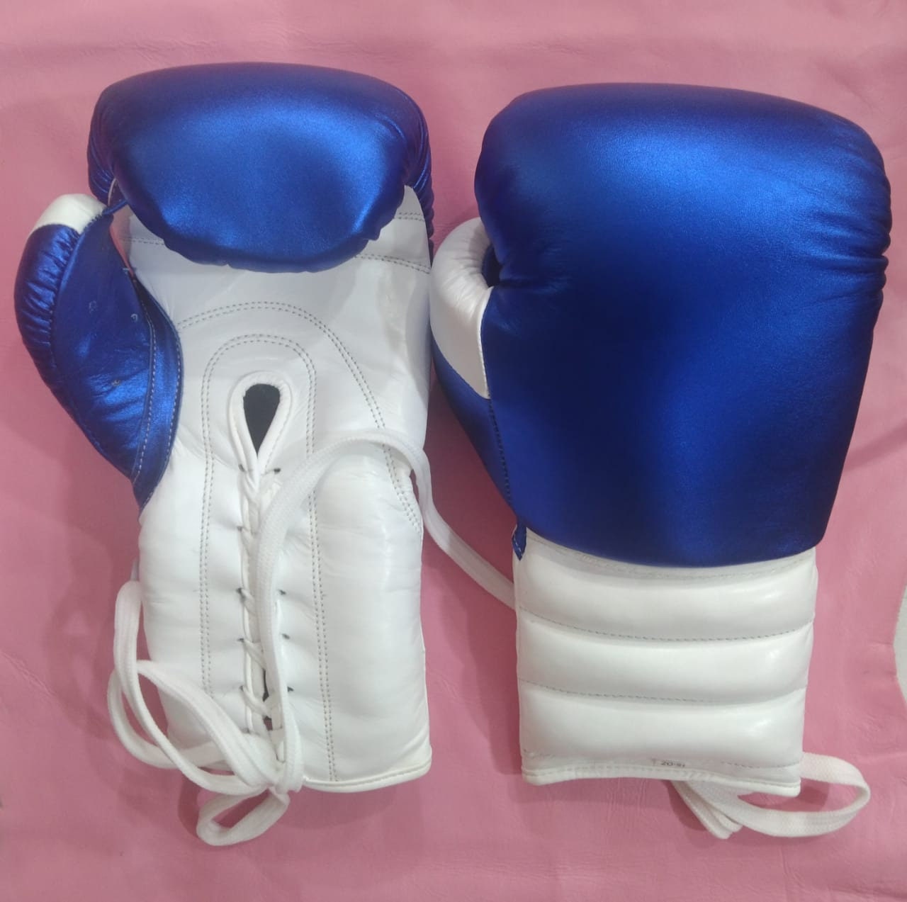 New Custom Made Boxing Gloves Made With Cowhide Skin. FREE Etsy UK