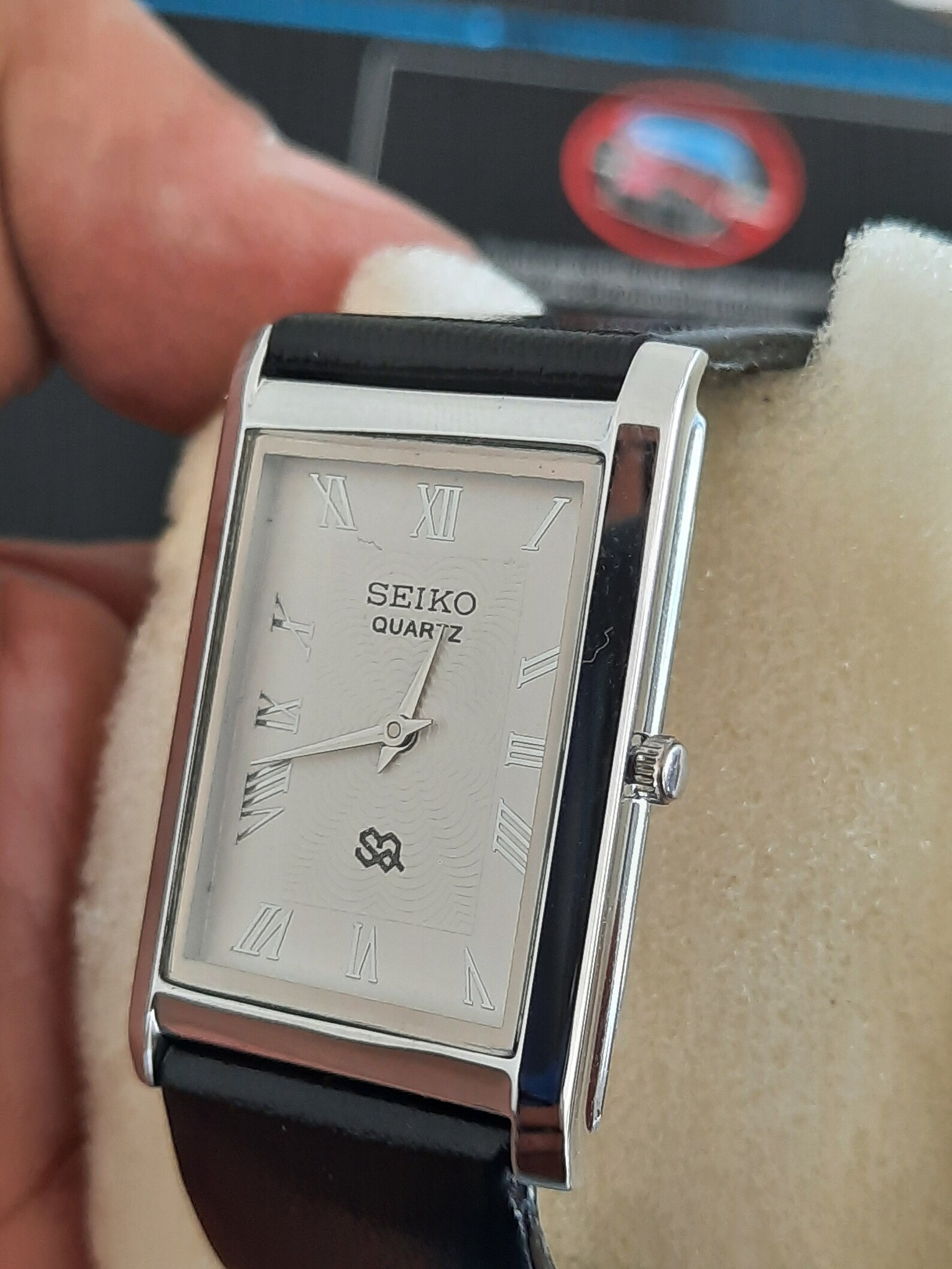 Vintage Seiko Quartz Movement Watch Super Slim Etsy