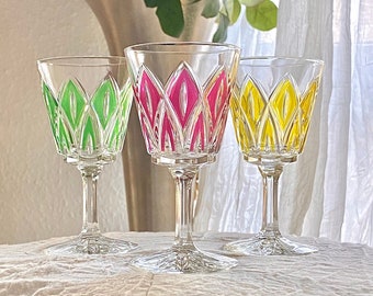 Cristal D'Arques-Durand France Roemer Green Set of Etched Wine Glasses. For Sale at Ruby Lane Cristal D'Arques-Durand France Roemer Green Set of Etched Wine Glasses. For Sale at Ruby Lane