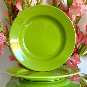 Apple Green Rare Mid Century Modern Luncheon Plate Dish. Scandinavian Classic Rosti Denmark. Price is for 1 Plate. Please Read Description!