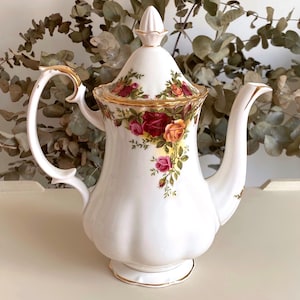Footed and Lidded Coffee Pot with Gold Accent. Vintage Royal Albert Old Country Roses. Bone China Fine English Porcelain. Made in England