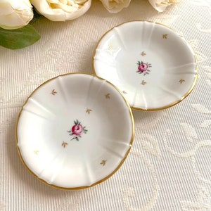 SET OF 2 Fine Condition Petite Round Tray Plates with Pink Rose Motive, Gold Accent and Trim. Very Rare Roselil Bing & Grøndahl
