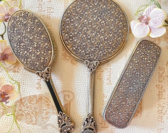 SET OF 3 Floral Belle Époque French 1890-1920s Antique Brass Hand Mirror, Clothing Brush and Hand Brush. Art Nouveau Botanical Artisan