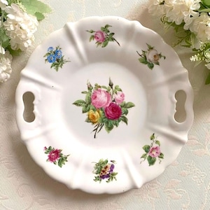Bing & Grøndahl 1890-1920s Antique Round Serving Plate with Handles. Fine White Porcelain with Floral Motives. Please See Photos!