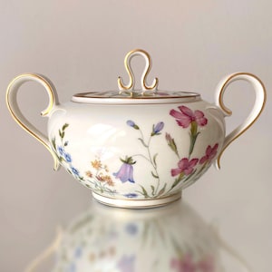 Vintage Krautheim Bavaria Lidded Sugar Bowl: Wildflower Porcelain with Gold Trim