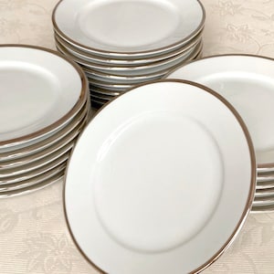 Preis gilt für 1 Teller. Pillivuyt France Großer Kuchen/Beilagenteller. Weißes Vintage-Porzellan mit Silberdekor. Hergestellt in Frankreich. Beschreibung lesen!