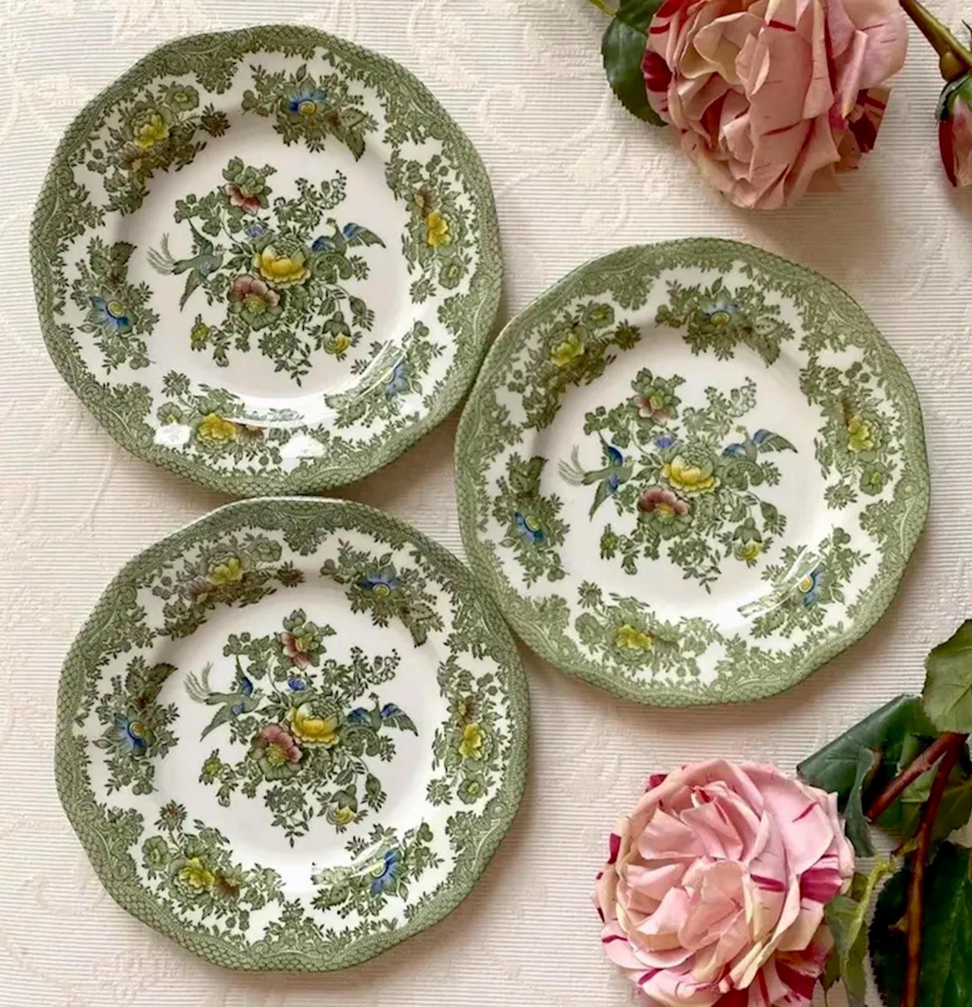 Price is for 1 Plate. Birds and Flowers Asiatic Pheasants
