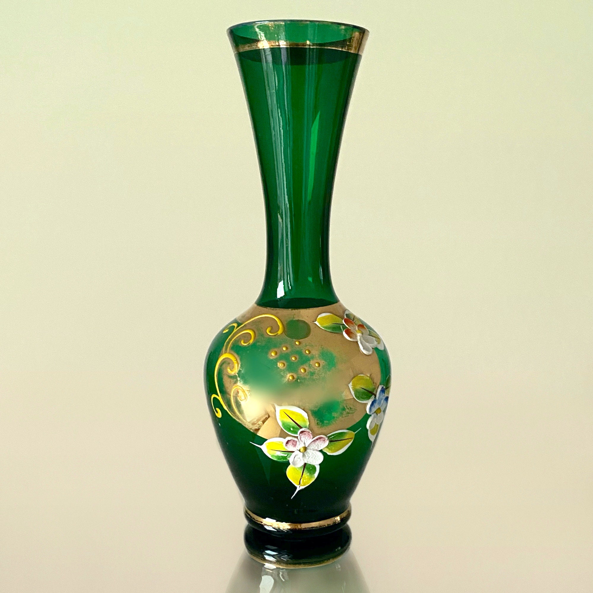 Italian Venetian Hand Blown Murano Green Glass Vase With