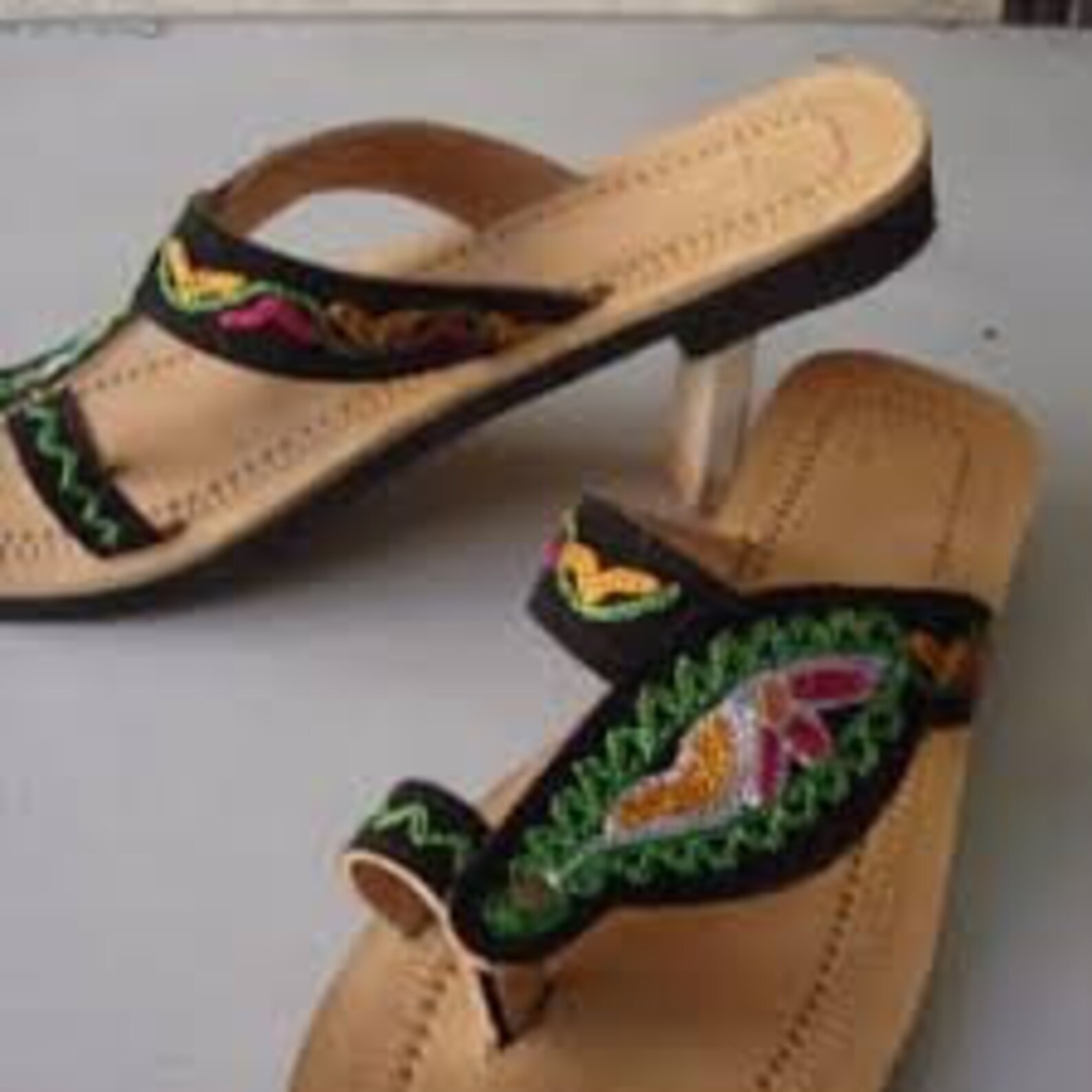 schumann chappal