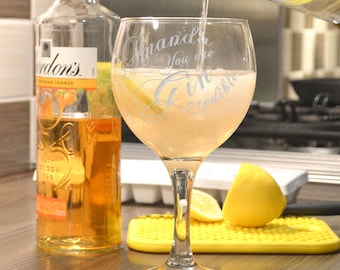 Personalised gin and tonic glass engraved balloon shaped g and t/funny/g&t/novelty/humourous/large copa/cocktail/juniper/gift box/630 ml