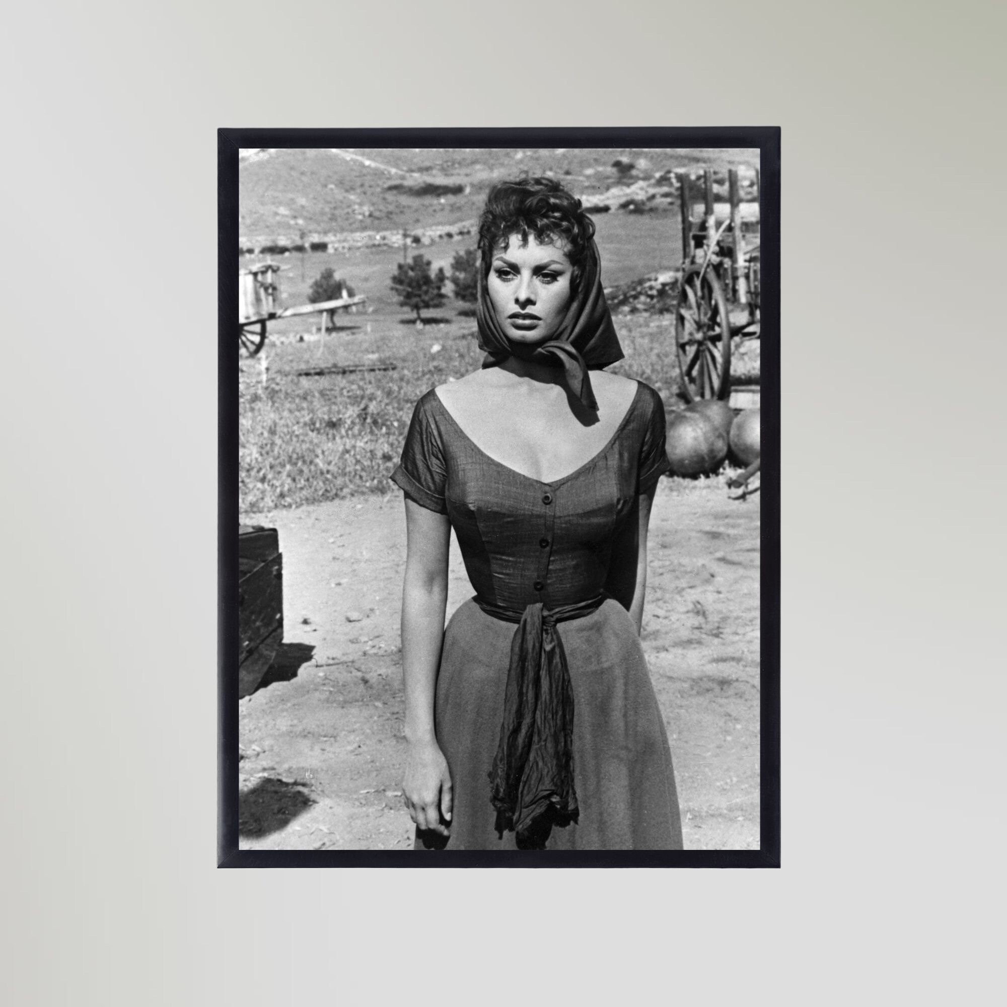 Sophia Loren Print Poster Picture Gift in Various Sizes Unframed