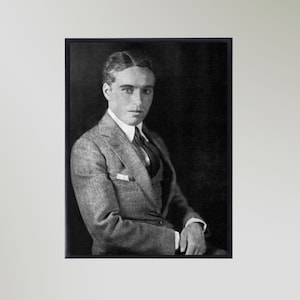 Charlie Chaplin (1930) Print Poster Picture Gift In Various Sizes Unframed