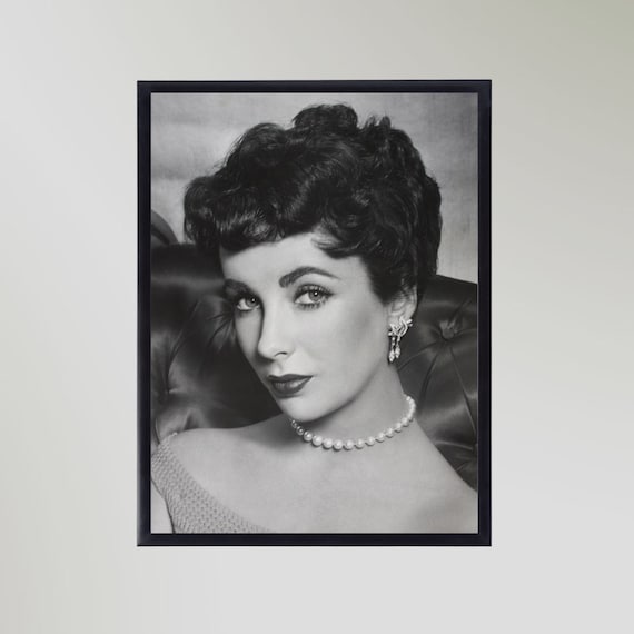 Elizabeth Taylor (1952) Print Poster Vintage Picture Gift in