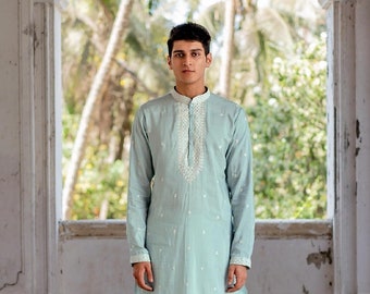 Kurta bordada de lino puro azul claro para hombres y niños