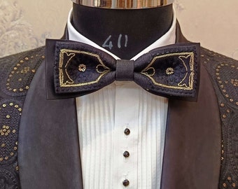 Handmade Silk Bow Tie: Embroidered Wedding Pocket Square