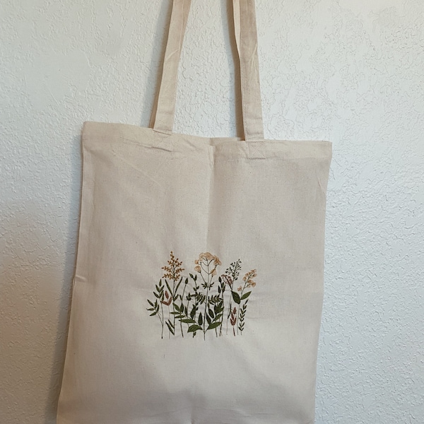 Embroidered wildflower Tote Bag, Embroidery wildflower floral Tote, Flower Canvas Bag, Wildflower bag, EmbroideredCanvas Bag,Canvas Tote Bag