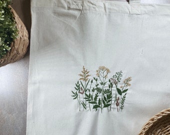 Embroidered wildflower Tote Bag, Embroidery wildflower floral Tote, Flower Canvas Bag, Wildflower bag, EmbroideredCanvas Bag,Canvas Tote Bag