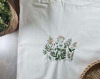 Embroidered wildflower Tote Bag, Embroidery wildflower floral Tote, Flower Canvas Bag, Simple Minimalistic Design Canvas Bag,Canvas Tote Bag