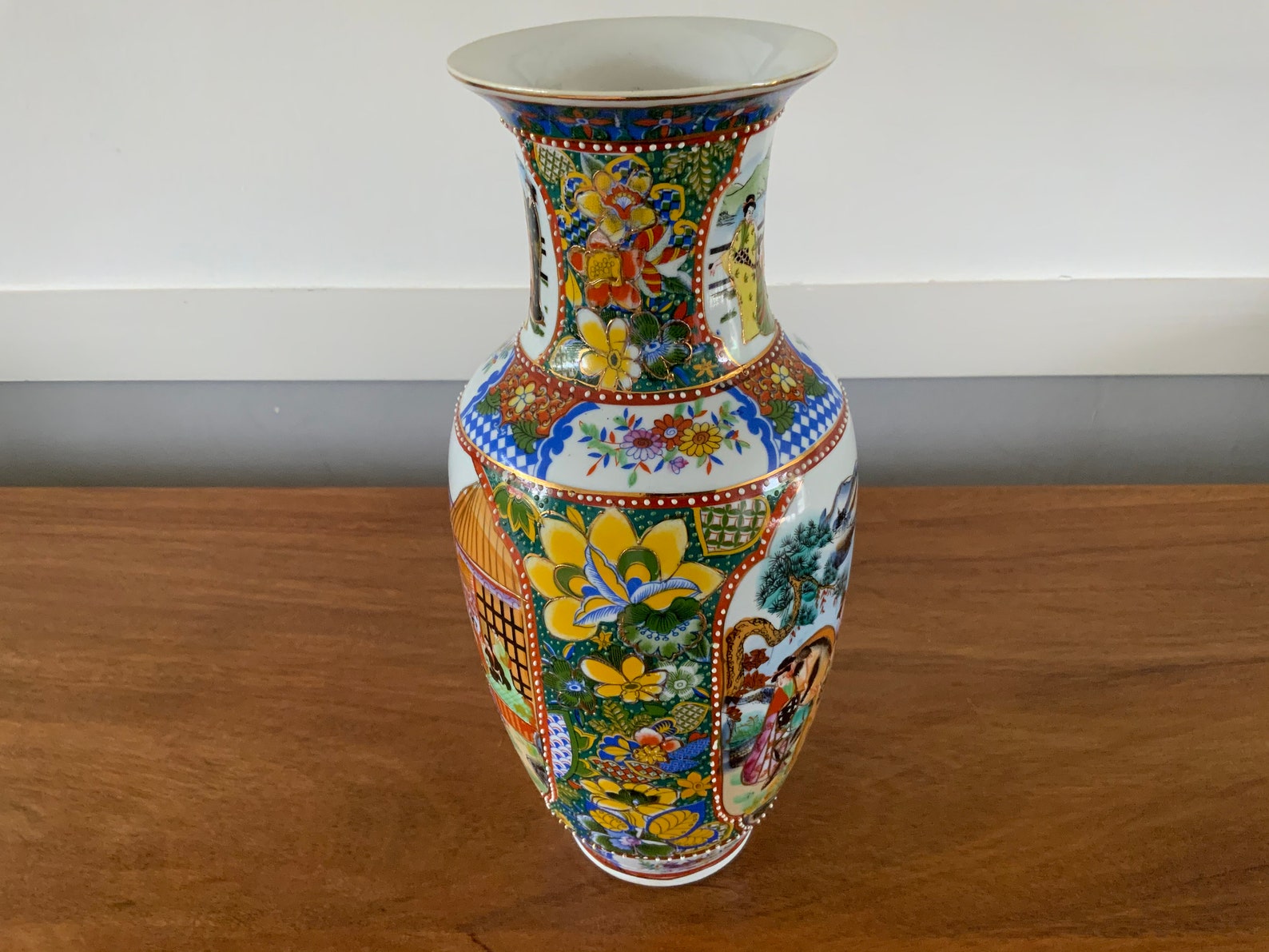 Oriental Satsuma Vase made in China Etsy 日本