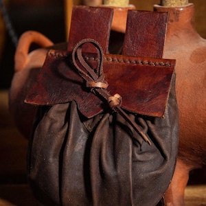 Gürtelbeutel Leder Gürteltasche mit Schnürverschluss „Osmond“ ohne Nieten | Mittelalter | LARP Tasche | historische Gewandung | Wikinger